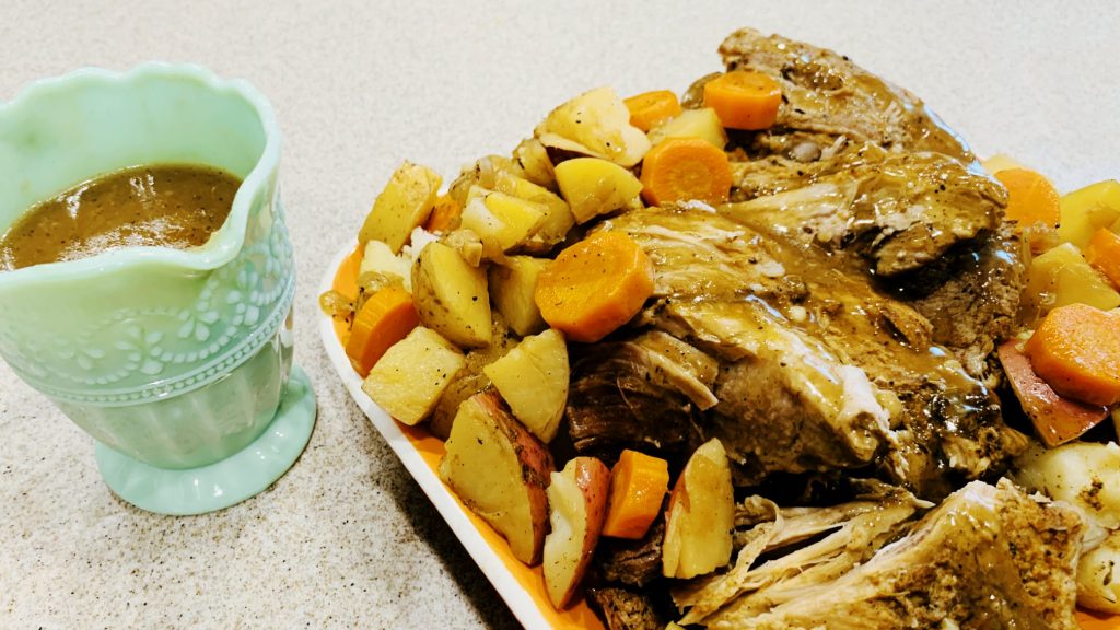 Pork Roast, Potatoes and Carrots in the Instant Pot