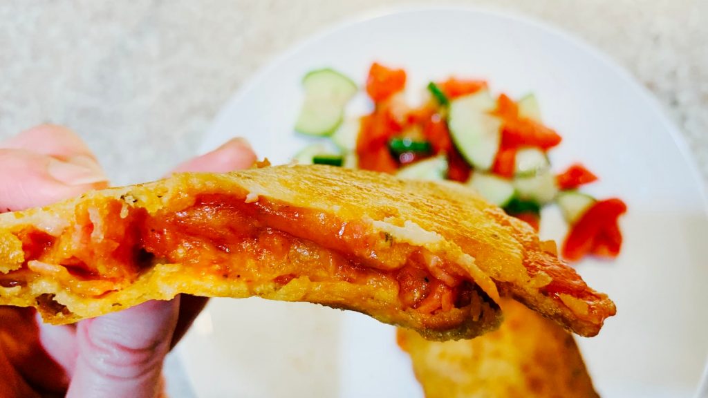 Easy Homemade Pizza Pockets